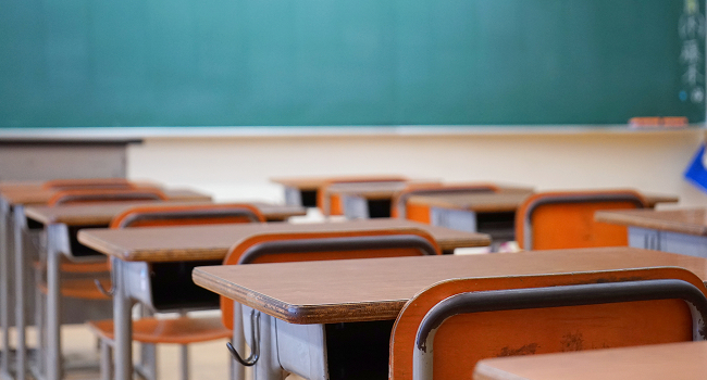 公費教育サービスの享受放棄